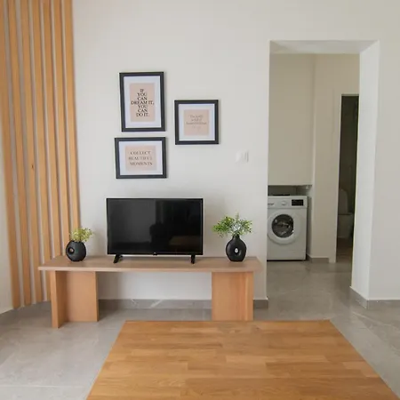 Olea Mixaniona Apartman *